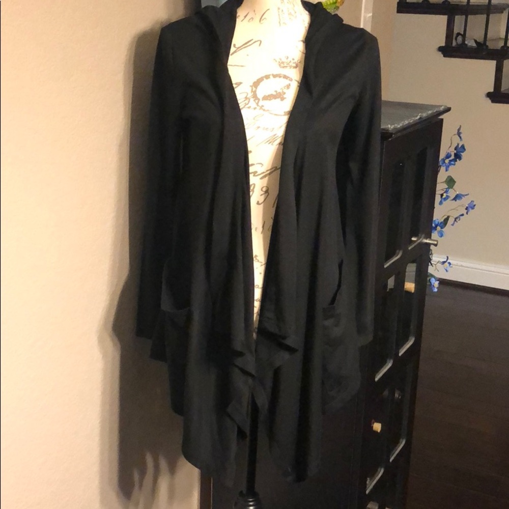 a.n.a Super Cute light weight hooded cardigan